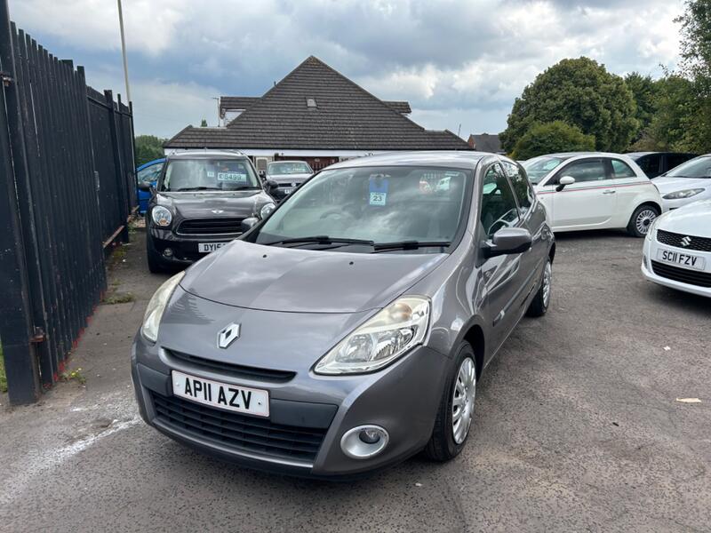 RENAULT CLIO