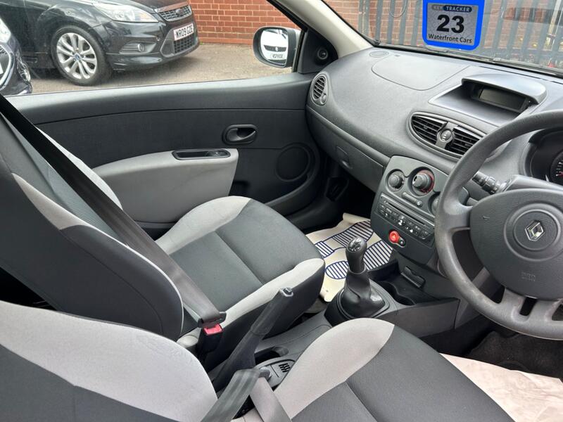 RENAULT CLIO