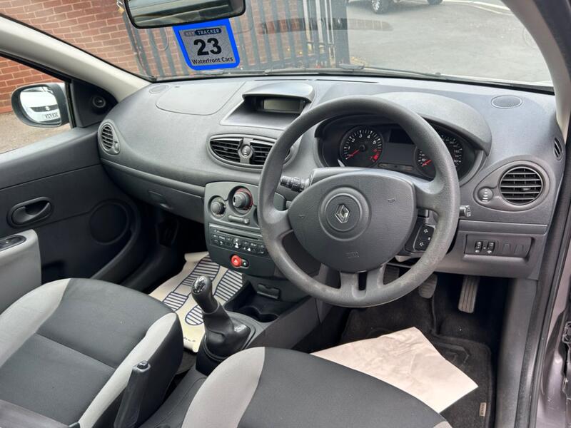 RENAULT CLIO
