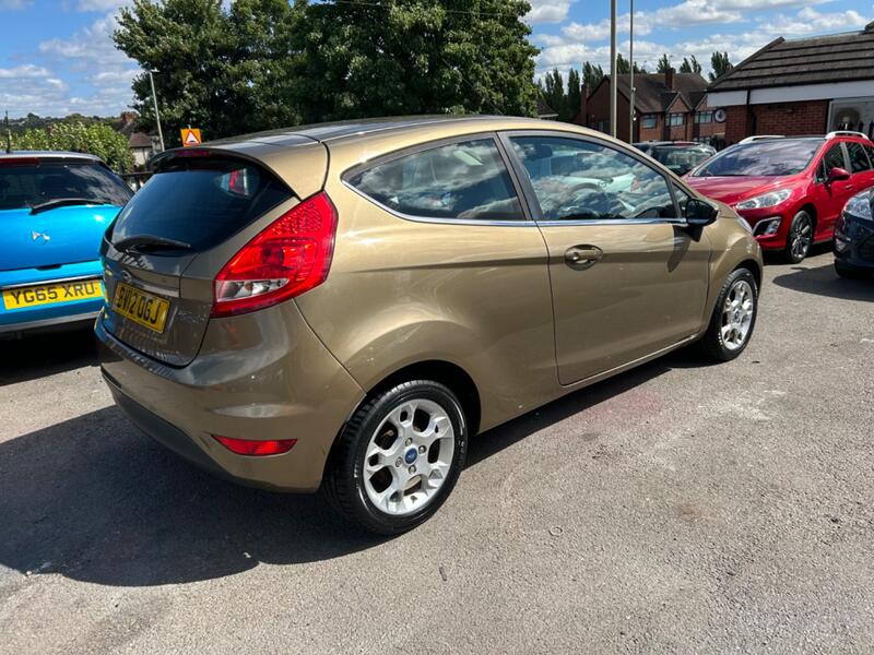 FORD FIESTA