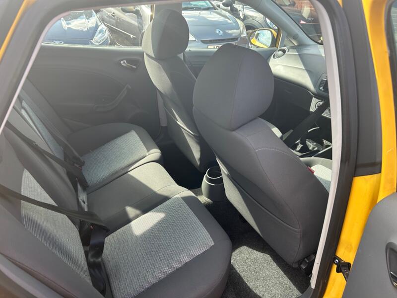 SEAT IBIZA