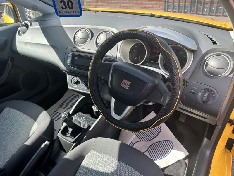 SEAT IBIZA