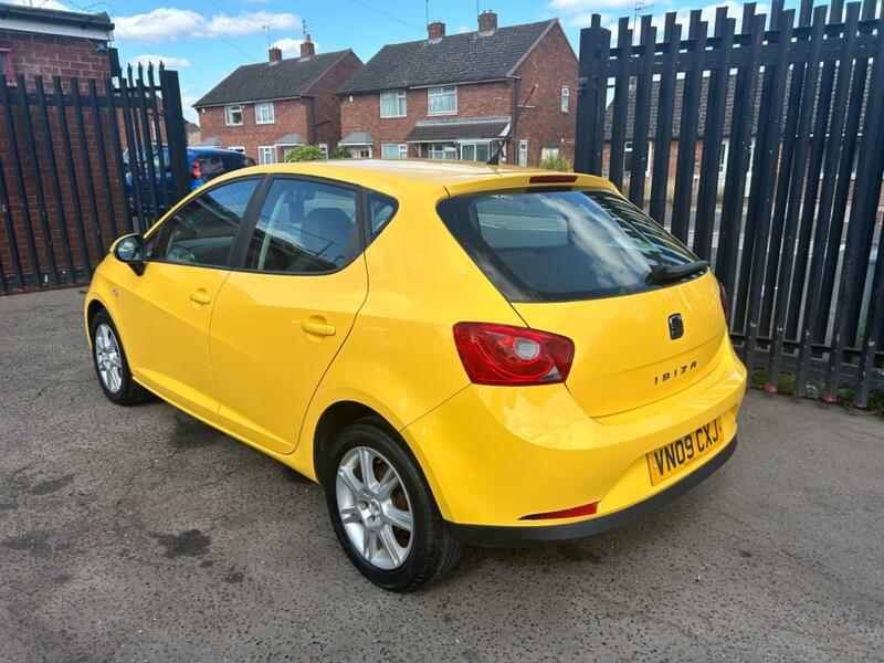SEAT IBIZA