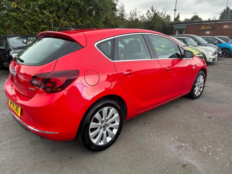 VAUXHALL ASTRA