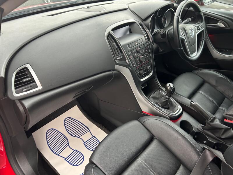 VAUXHALL ASTRA