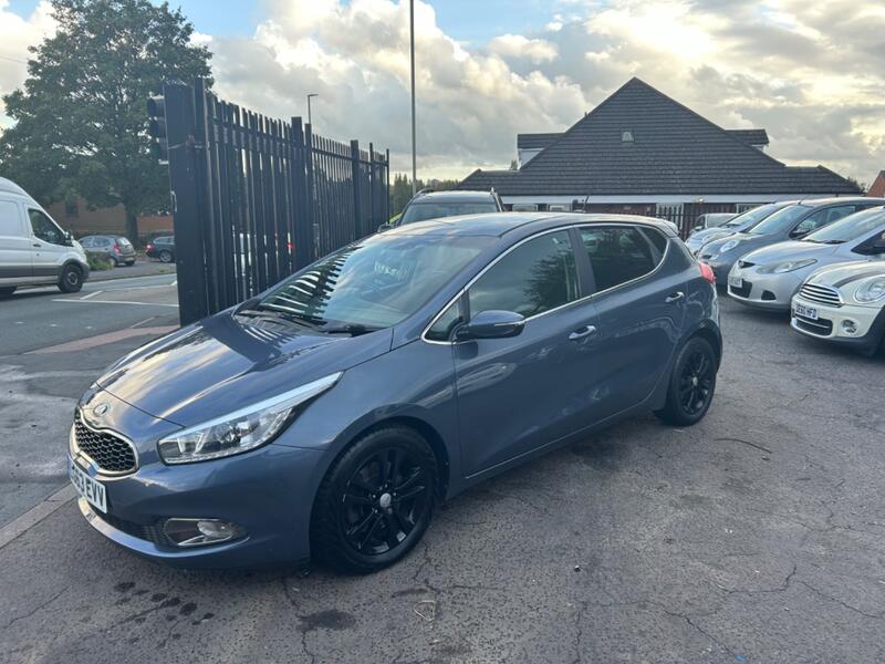 KIA CEED