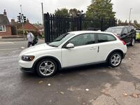 VOLVO C30