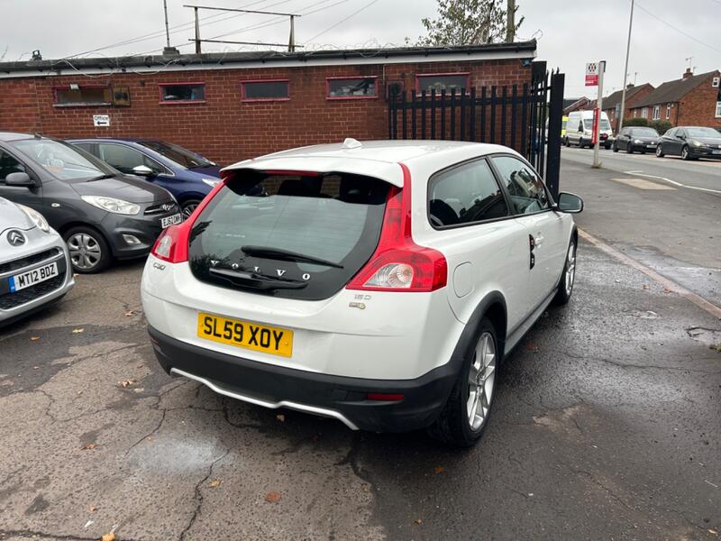 VOLVO C30