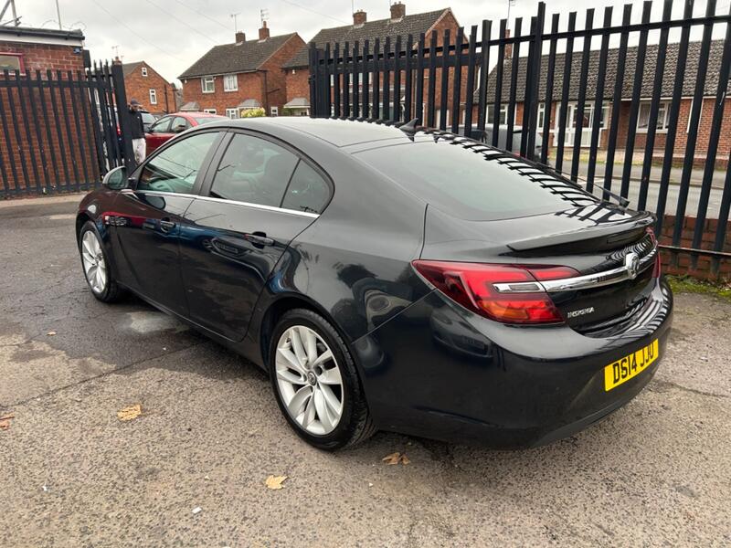 VAUXHALL INSIGNIA