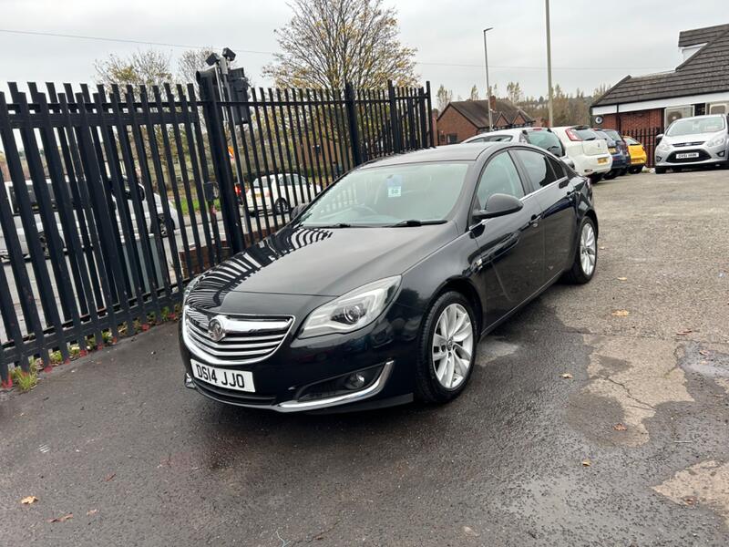 VAUXHALL INSIGNIA