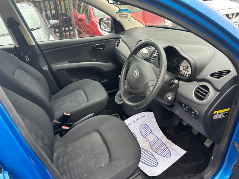 HYUNDAI I10
