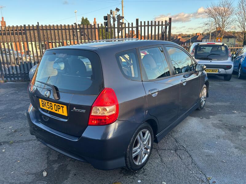 HONDA JAZZ