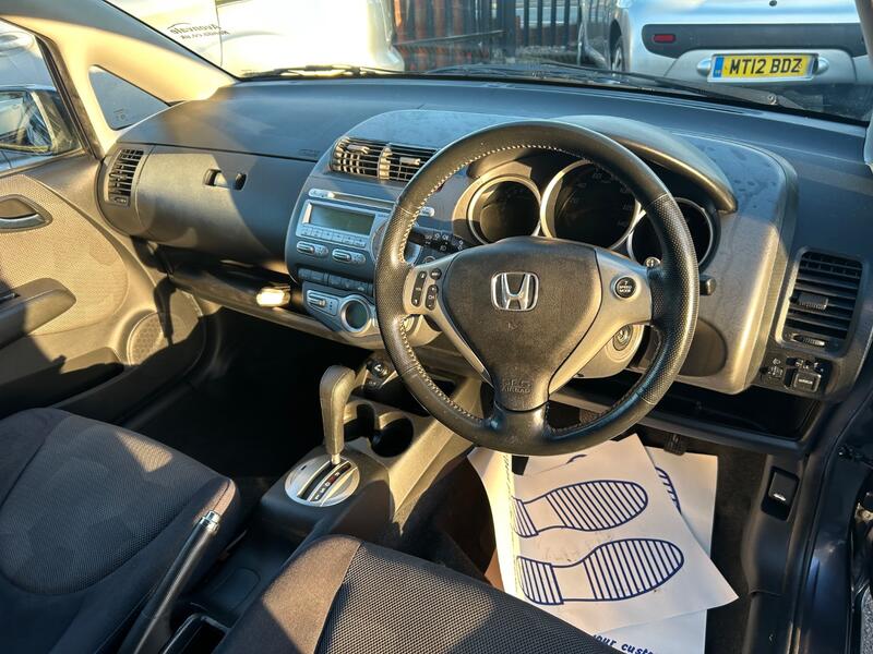 HONDA JAZZ