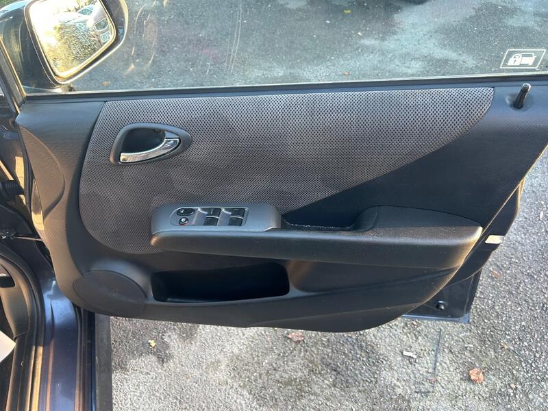 HONDA JAZZ
